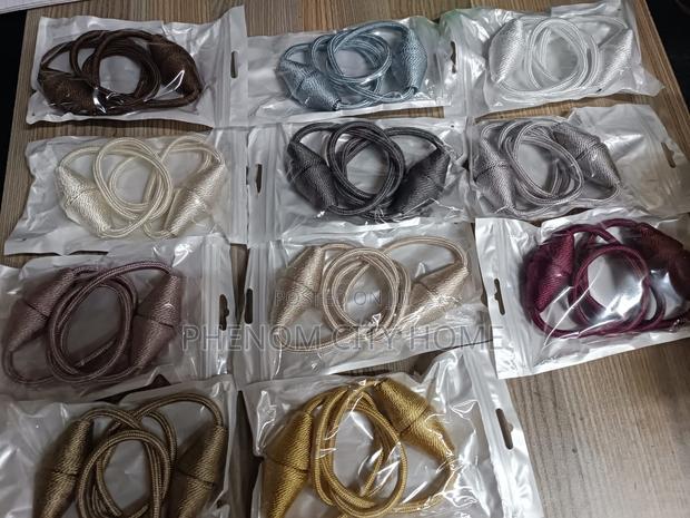 Modern Magnetic Curtain Holders - thumbnail 2