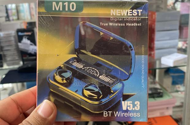 M19 True Wireless Earbuds