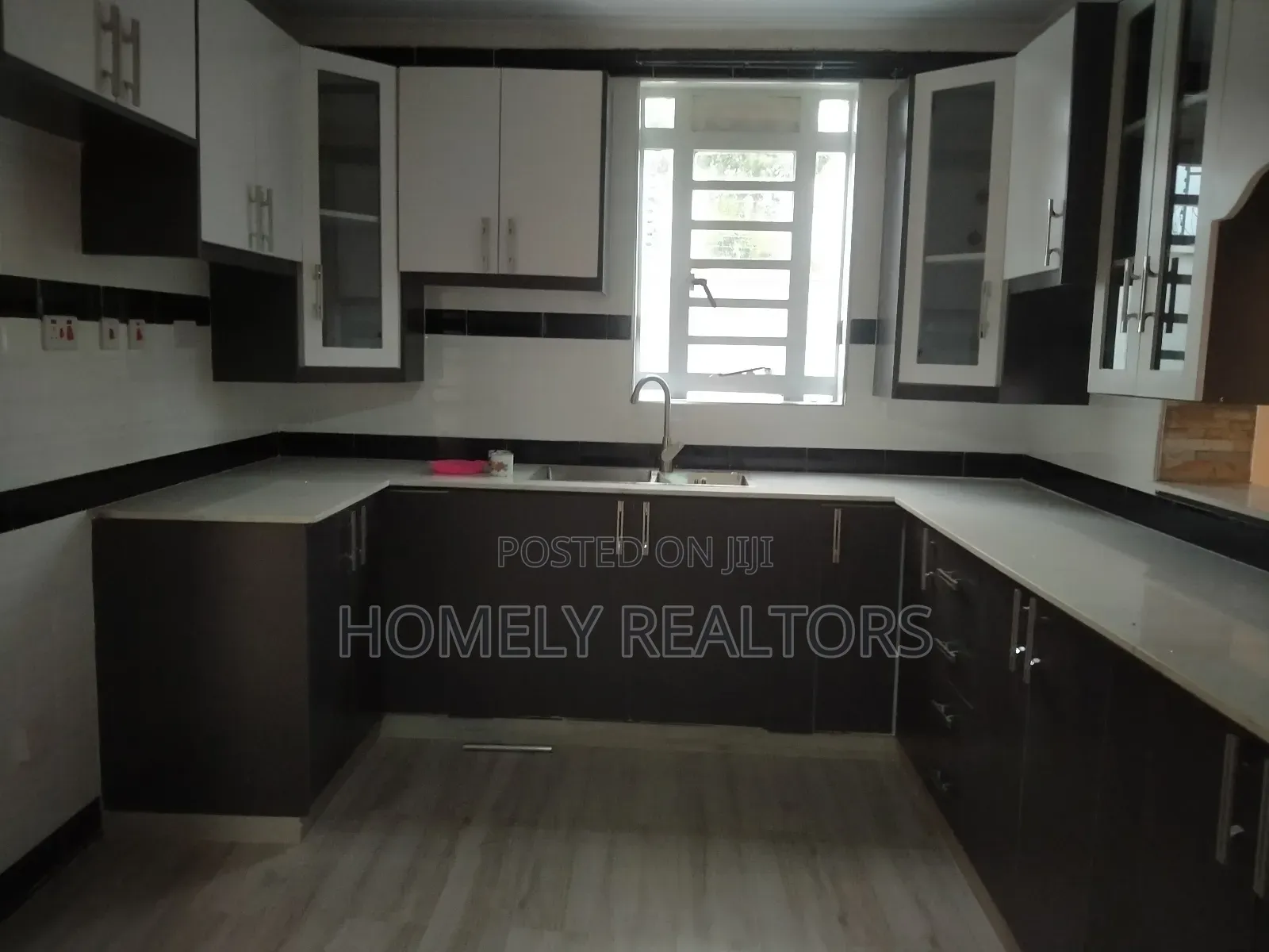 5bdrm Maisonette in Ngong Booster Estate for sale