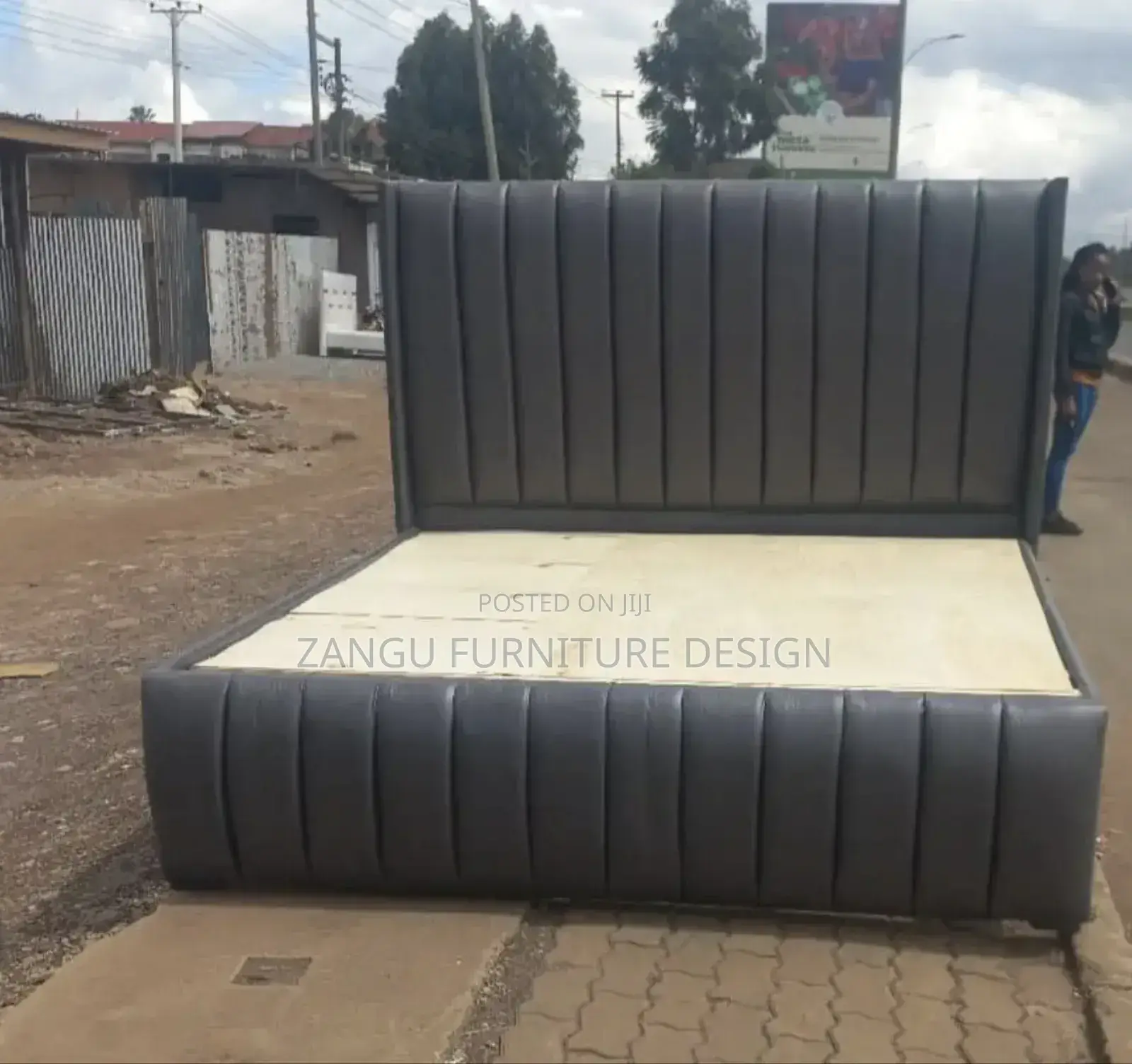 Chesterfield Bed