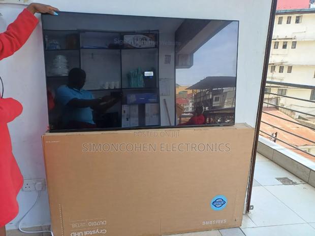 Samsung 55 Inch DU 7010 - main view