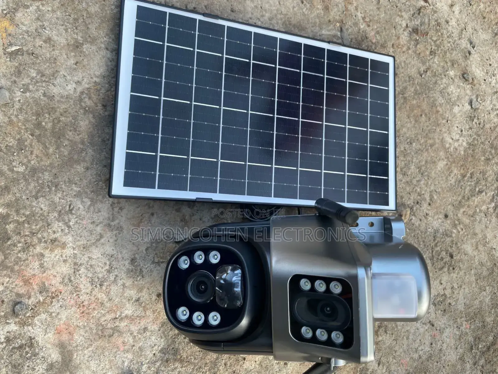 Dual Lens Solar CCTV