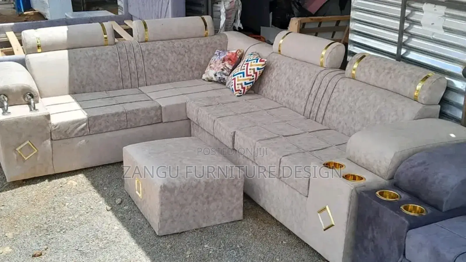 Fancy Lshaped Seat 5-Seater