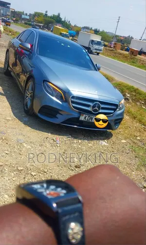 Toyota V8 and Tx for Hire