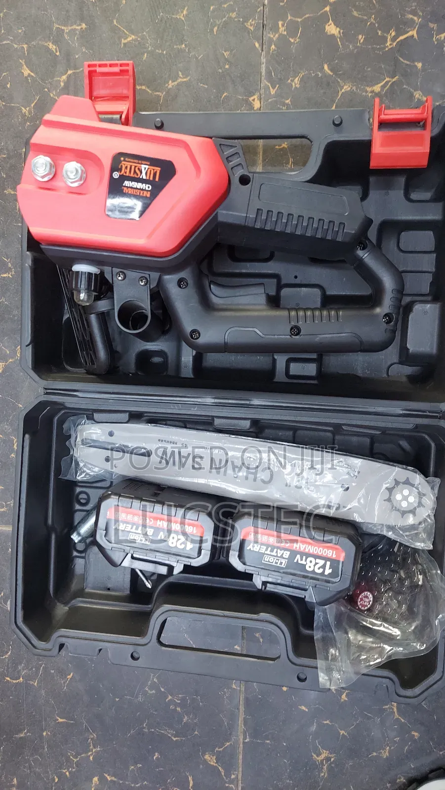 Lithium -Ion Cordless Powersaw