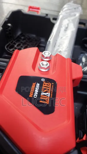 Luxstec Heavy Duty Cordless Chainsaw