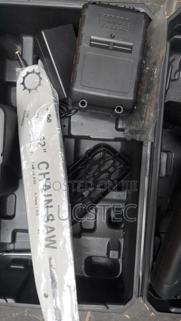 Super Select Cordless Lithium Ion Chainsaw - thumbnail 3