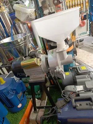 Commercial Peanut Butter Machine/ Nut Crusher
