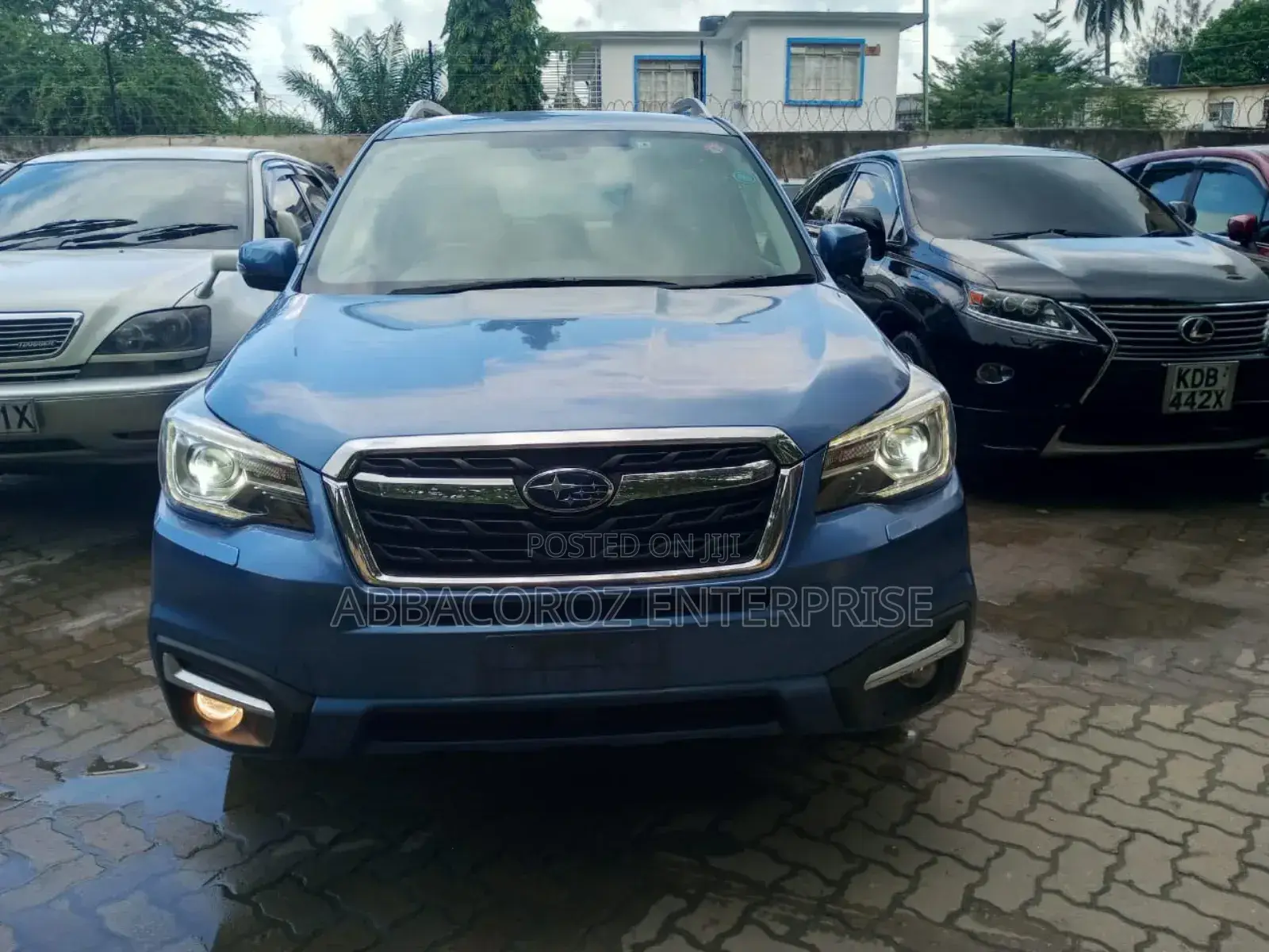 Subaru Forester 2.0XT Premium AWD 2017 Blue