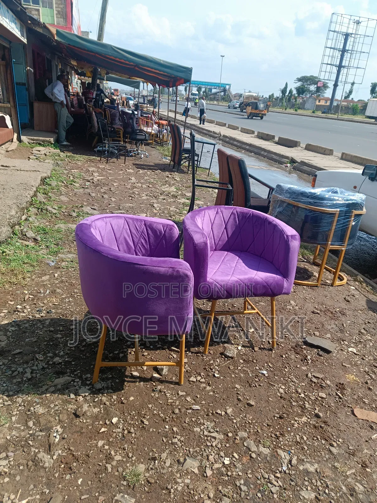 Styling Seats, Purple and Gold 