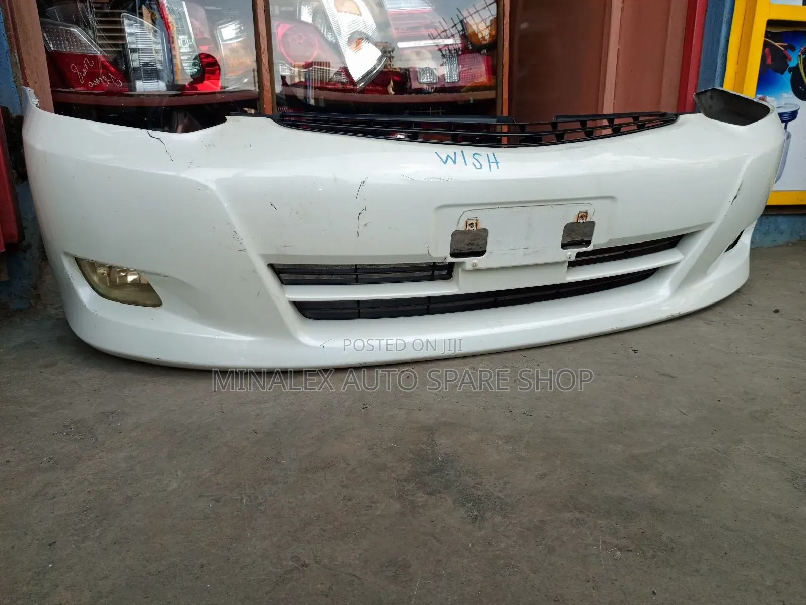 Wish 2007 Front Bumper With Foglights And Grill