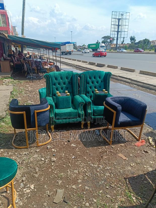 2 Pedicure Seats, 2 Stools and 2 Manicure Seats - main view