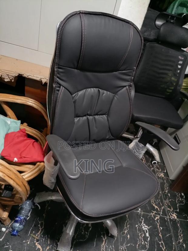 Executive Office Chair - main view