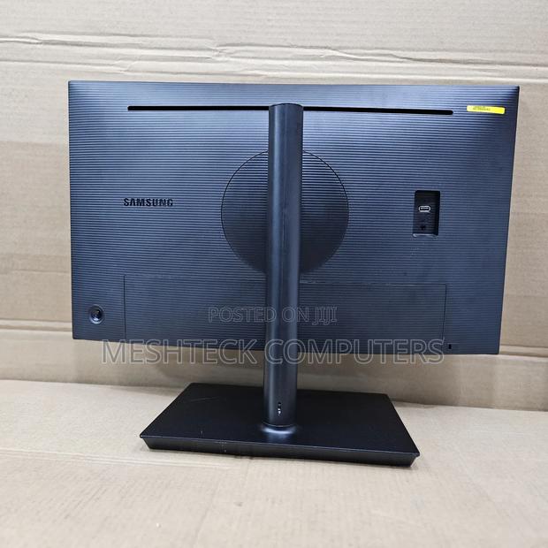 Samsung 27 Inches Frameless With Two-K Resolution - thumbnail 5