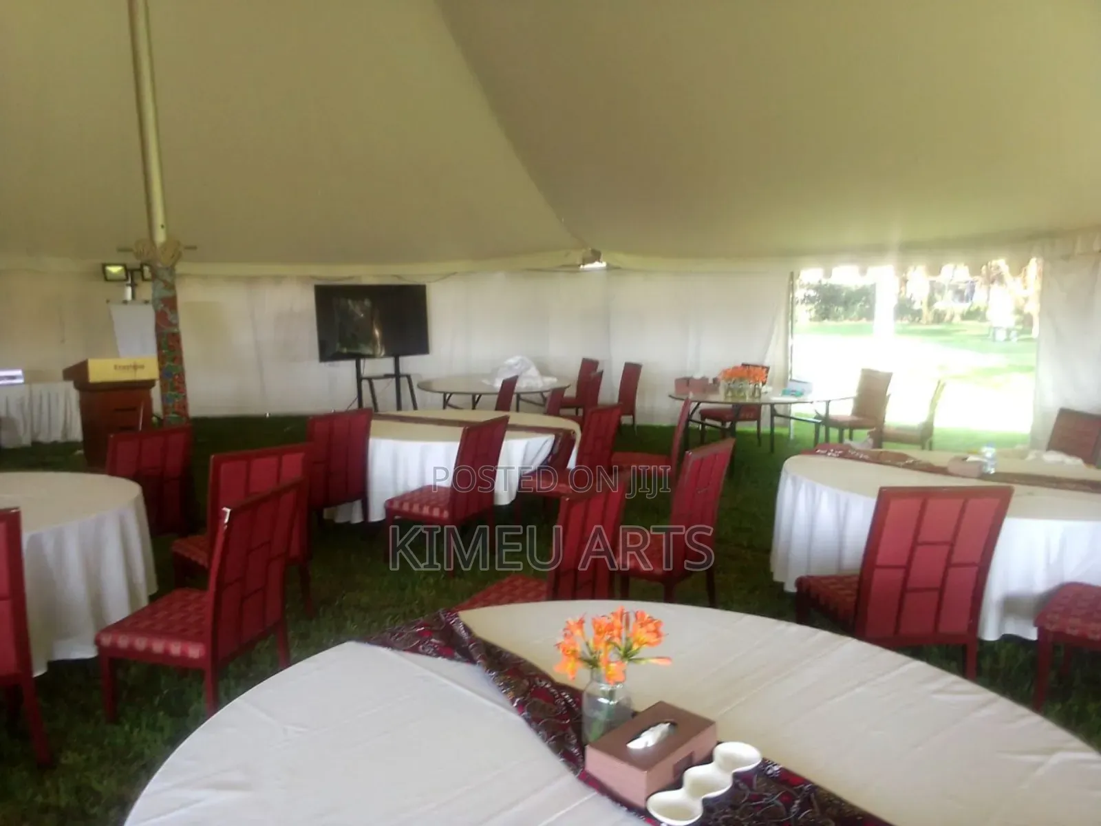 Table Setup And Decoration