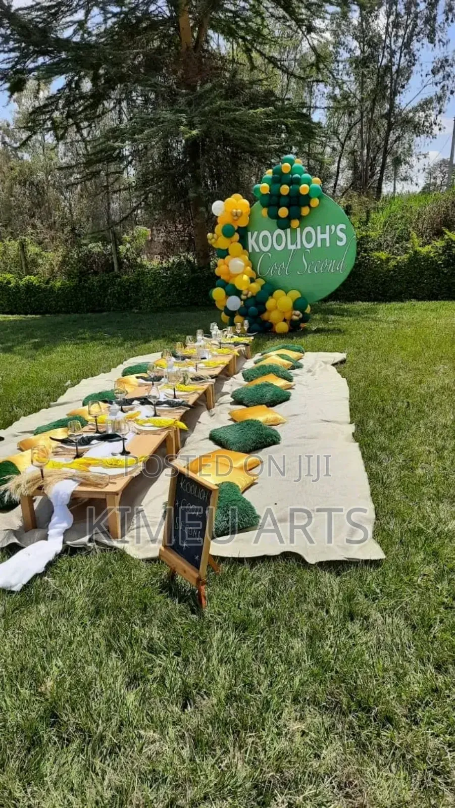 Table Setup And Decoration