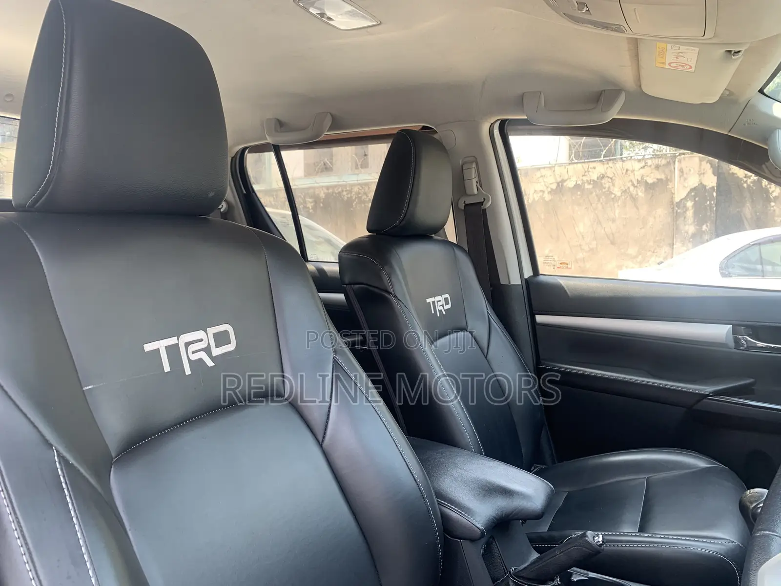 Toyota Hilux SR5+ 4x4 2017