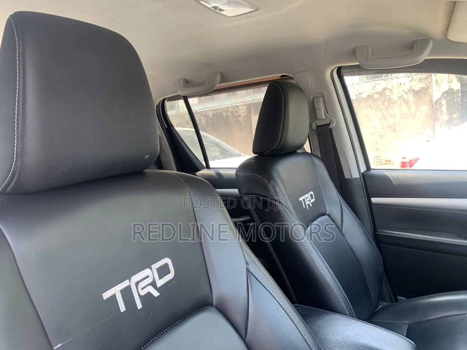 Toyota Hilux SR5+ 4x4 2017
