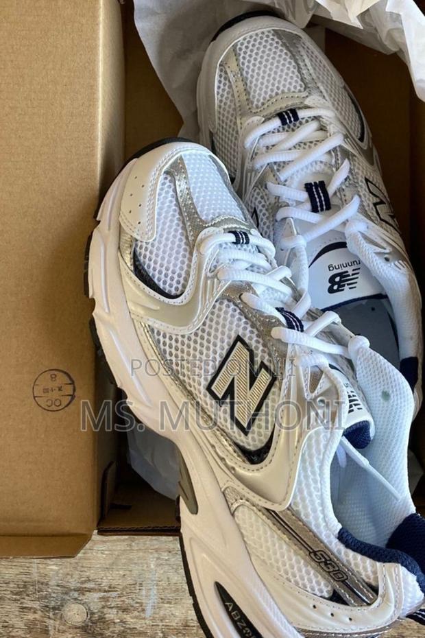 New Balance 530 White Silver Navy - thumbnail 2