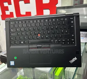 Laptop Lenovo ThinkPad X380 Yoga 8GB Intel Core i5 SSD 256GB