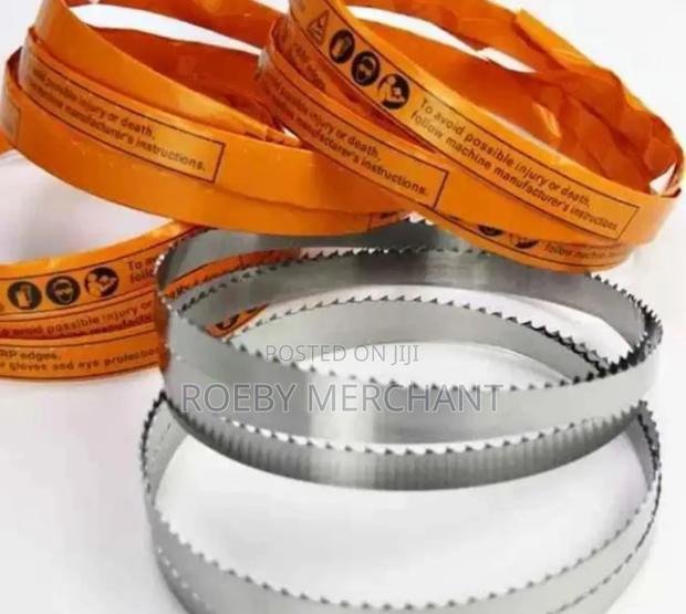 Operational Bone Saw Blade