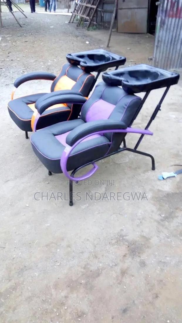 Salon Sink - main view