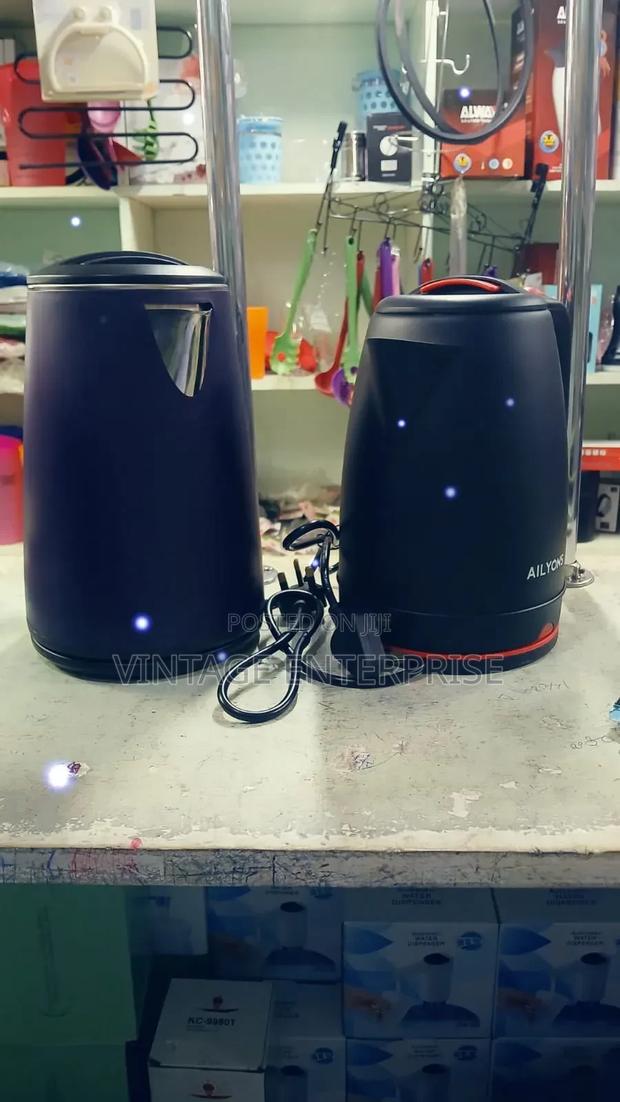 Alyons Plastic Kettlealyons Plastic Kettle
