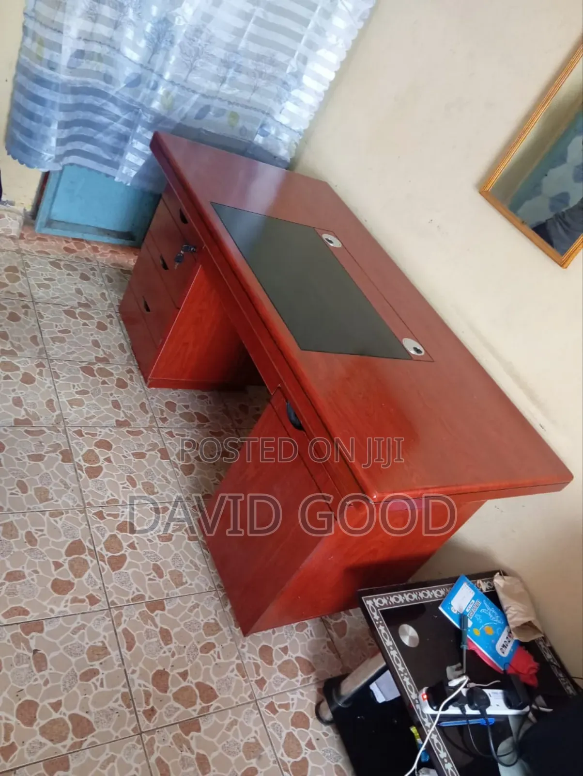 Executive Office Table 1.4m