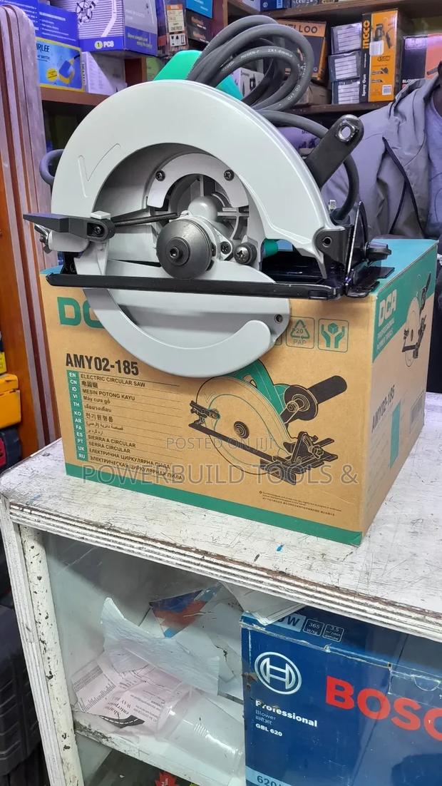 DCA 7" Electric Circular Saw - main view