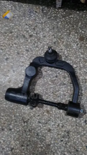 Nissan Caravan E25 Upper Arm