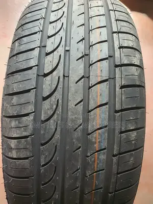 225 /55 ZR17 LENSTONE (Runflat)