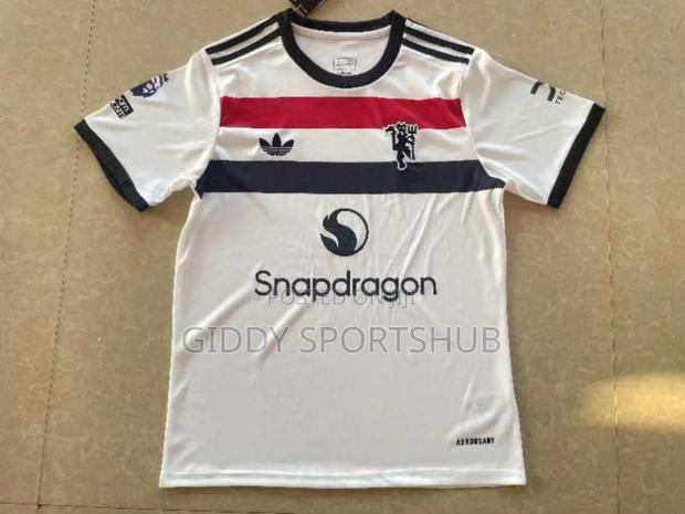 Manchester Jearsy - thumbnail 4