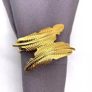 6 Pieces Gold Napkin Rings - thumbnail 2