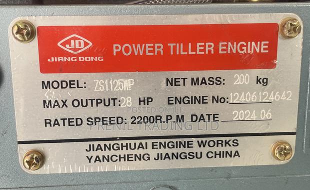 28hp Jd Engine With Water Pump - thumbnail 2