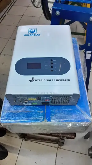 1.5KVA 24volts Solar Max Hybrid Inverter