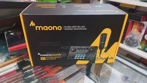 Maono Caster Starter Bundle Au-Am200 2 Person Pdocast Set - main view