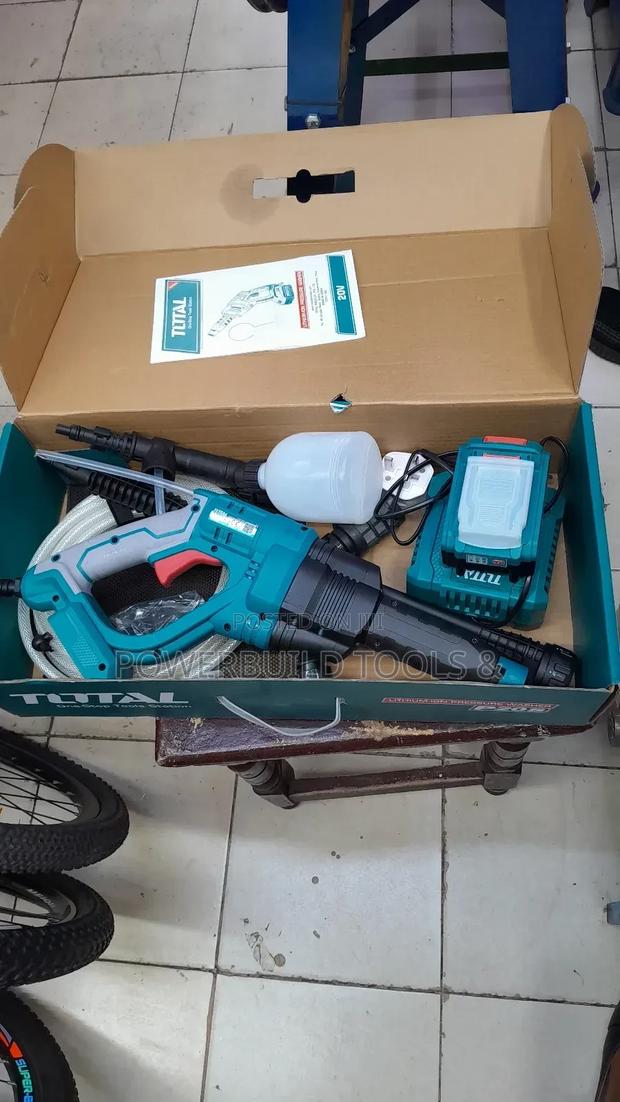 Total Cordless Pressure Washer - thumbnail 2