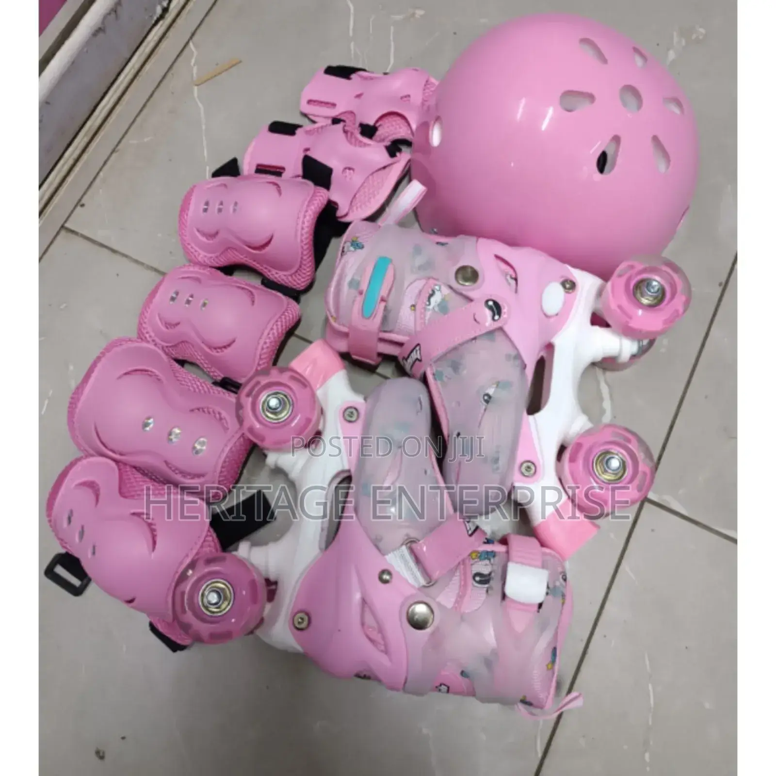 Skating Shoes All Size Adjustable