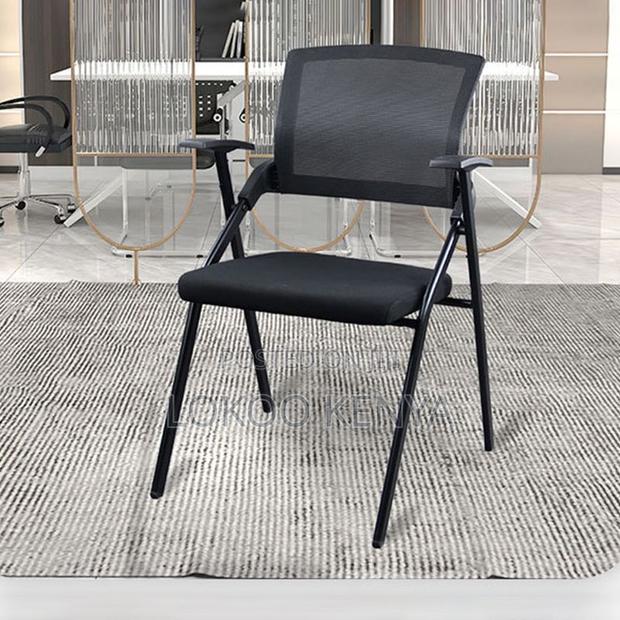 Office Chair: Foldable Conference Training Room Seat - thumbnail 2