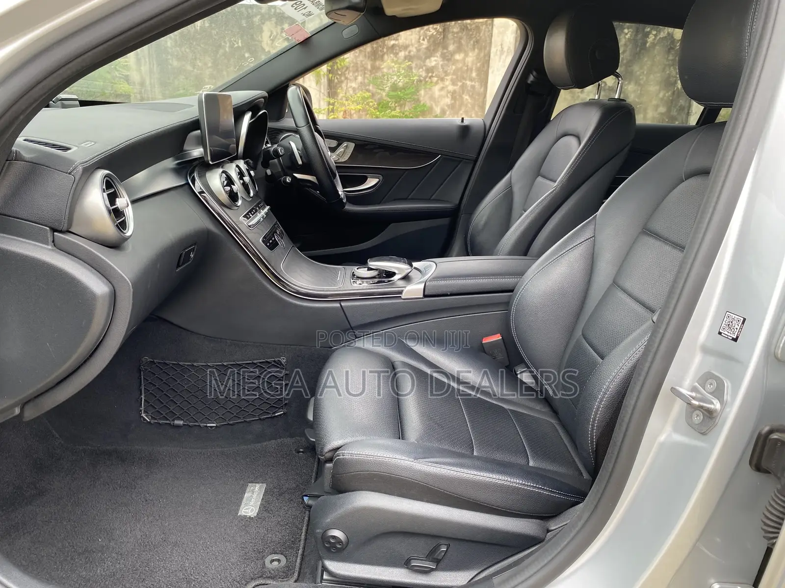 Mercedes-Benz C200 2018 Silver