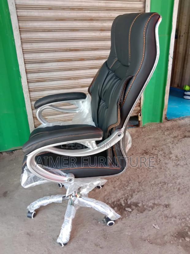Executive Chair