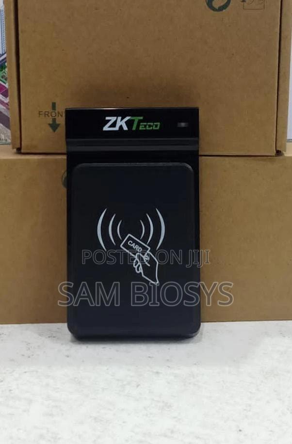 Card Reader - thumbnail 2