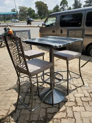Restaurants and Bar High Chairs and Tables