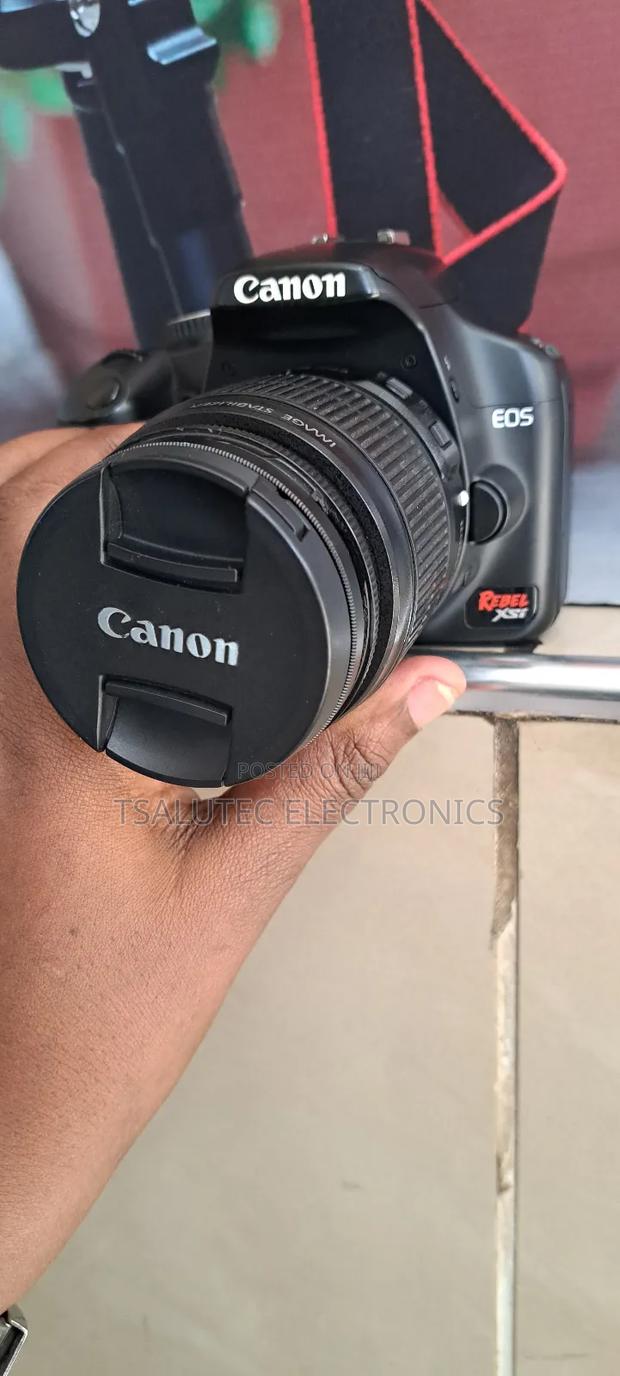 Canon DSLR - thumbnail 2