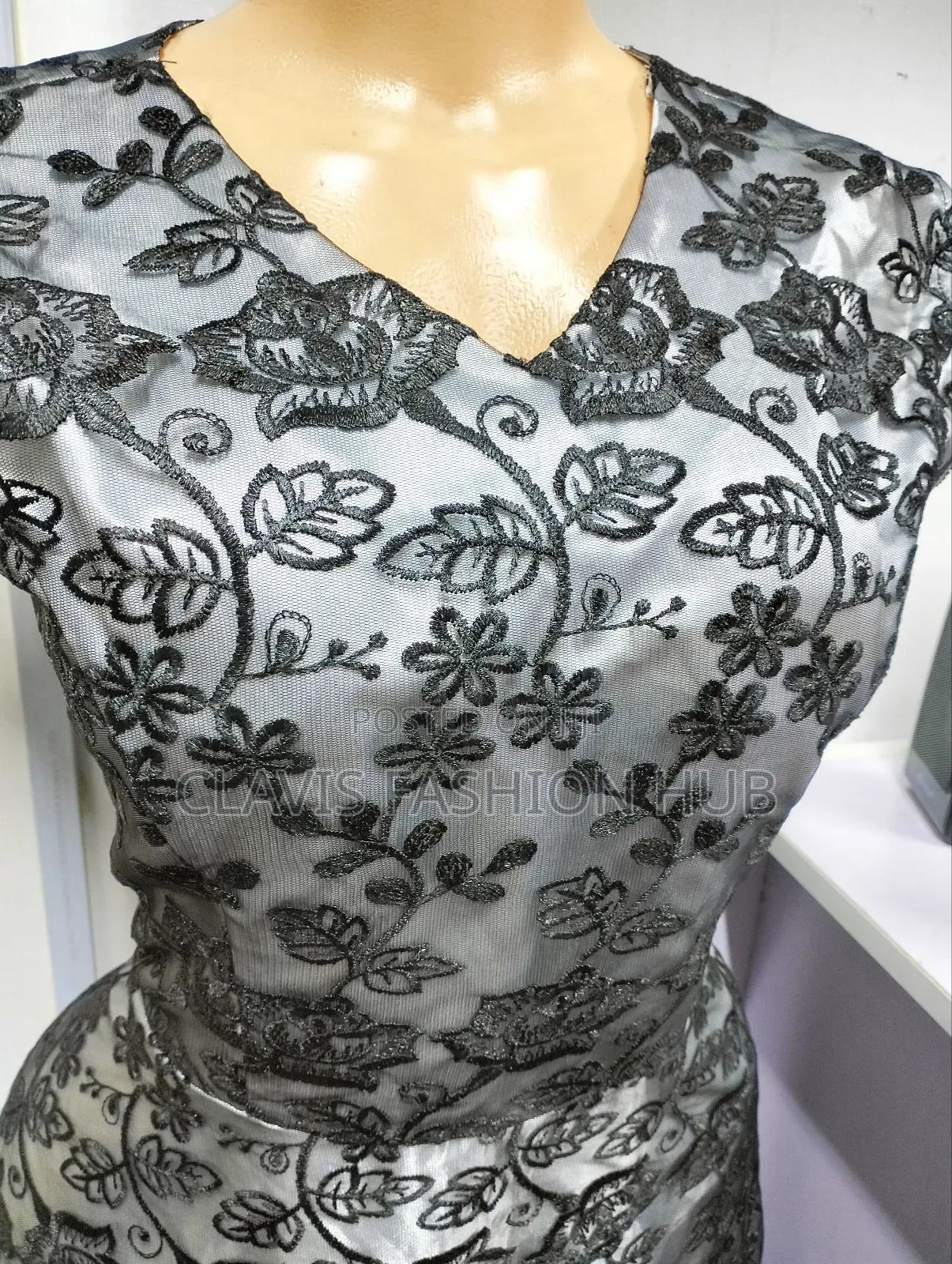 Beautiful Lace Dress White Black