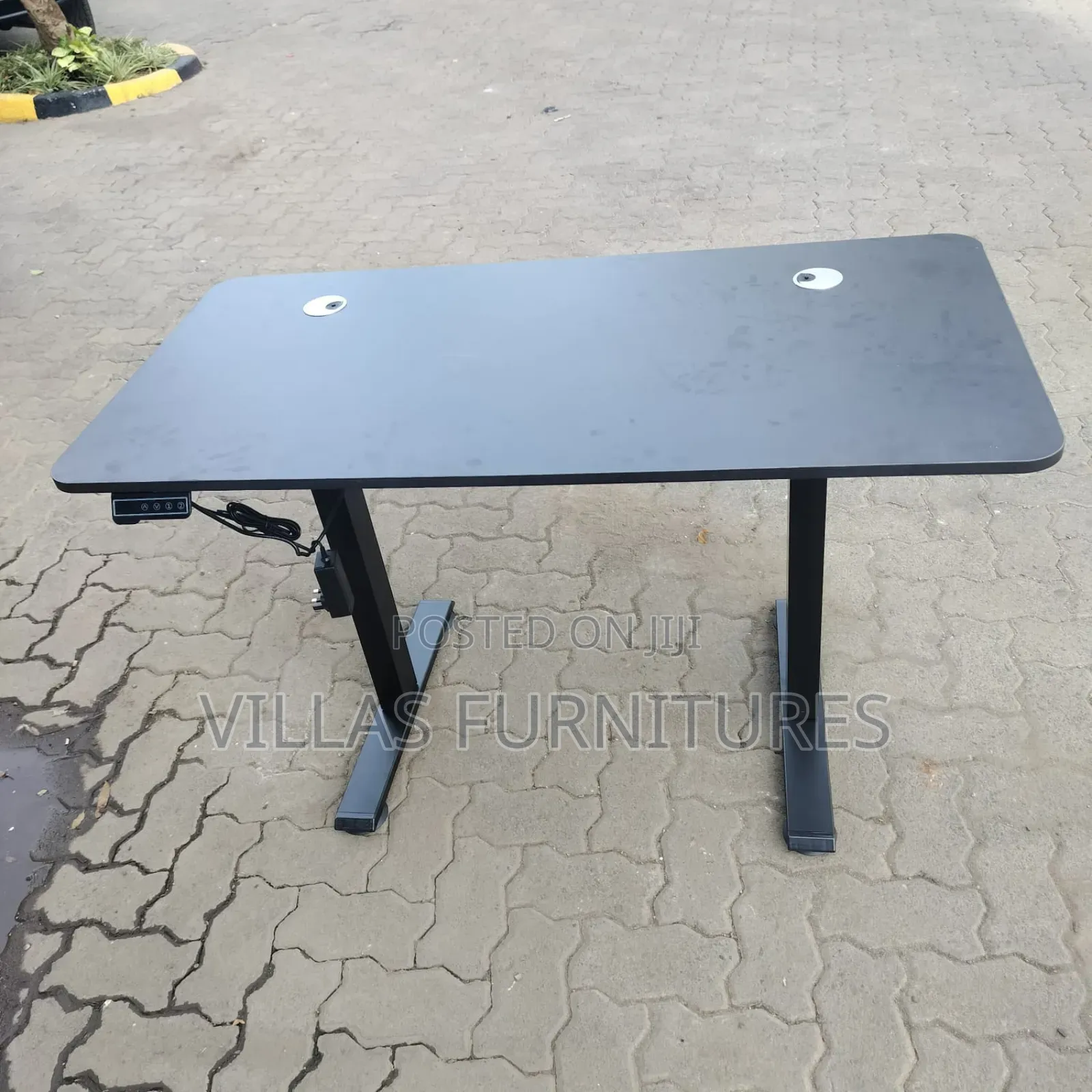 Adjustable Study Desk