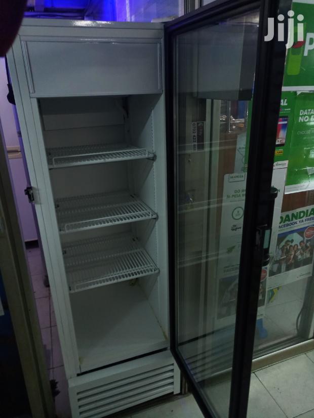 Display Fridge - thumbnail 2