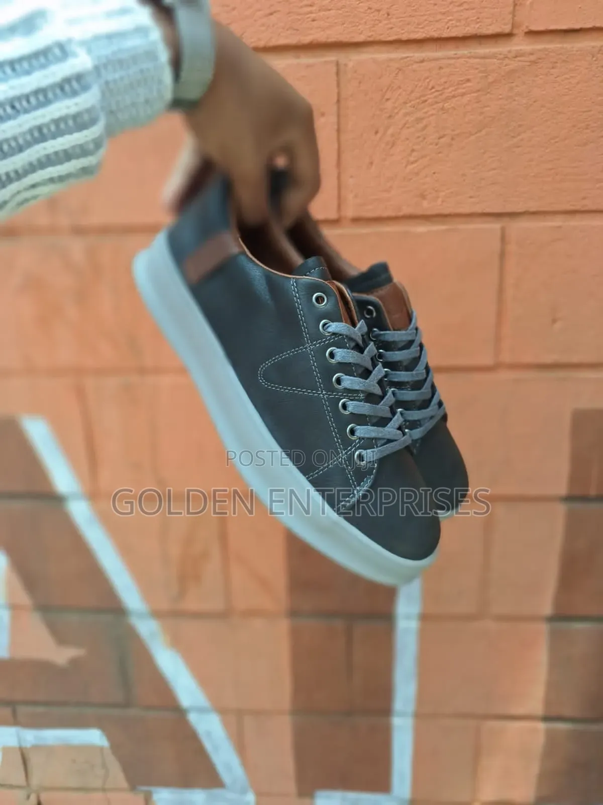 Barracco Smart Casual 
40-45