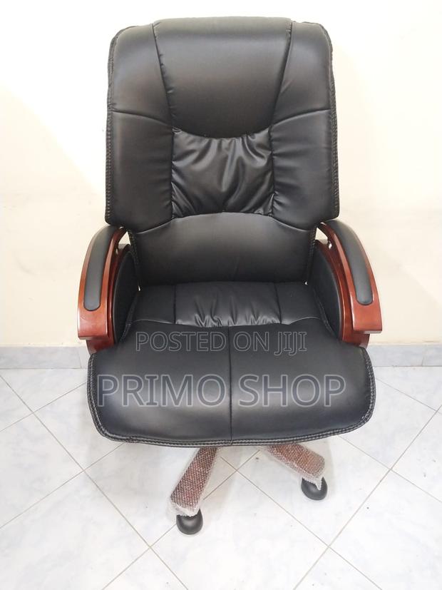 Office Chair -Director's Executive Office Seat in Black - main view