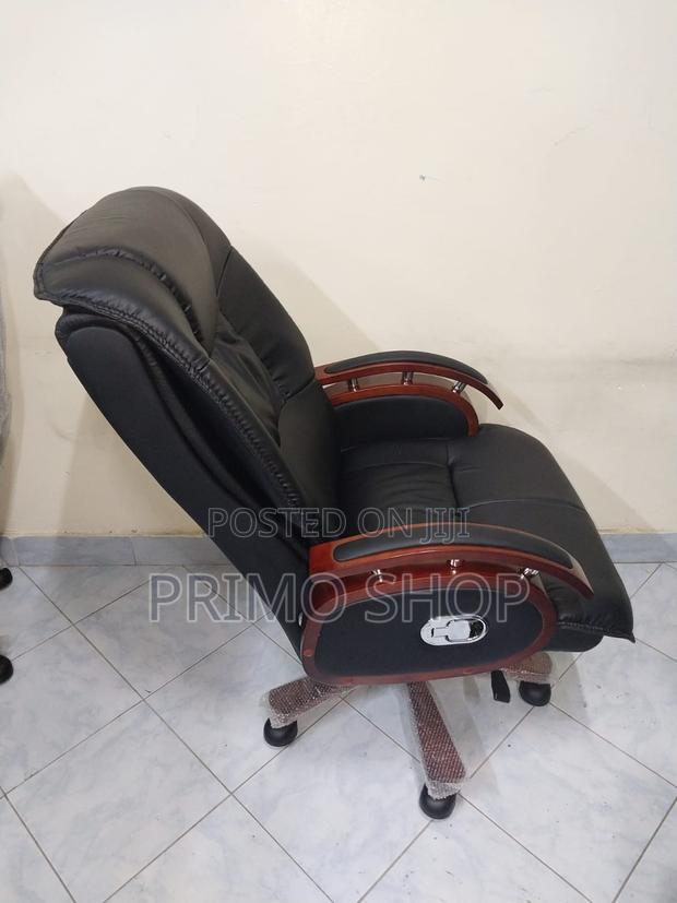 Reclining Office Chair; Director's Executive Leather Seat